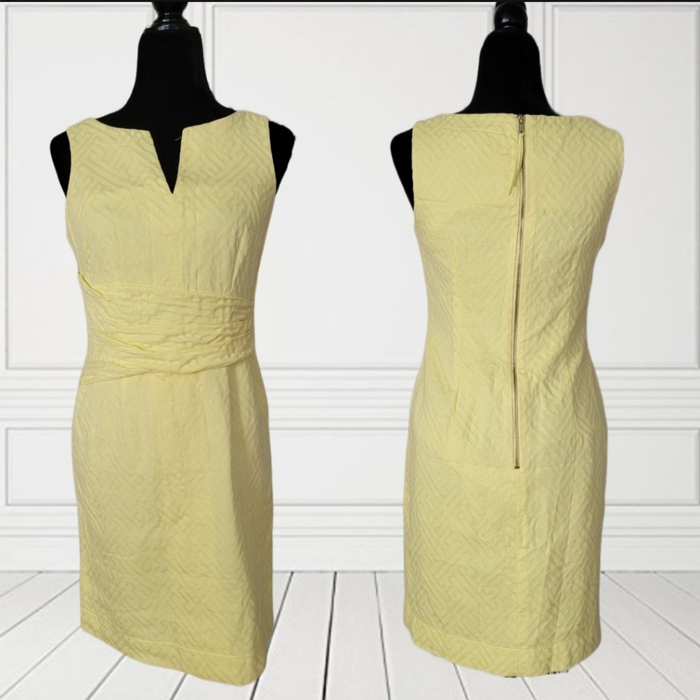 Just Taylor Sleeveless Casual Dress